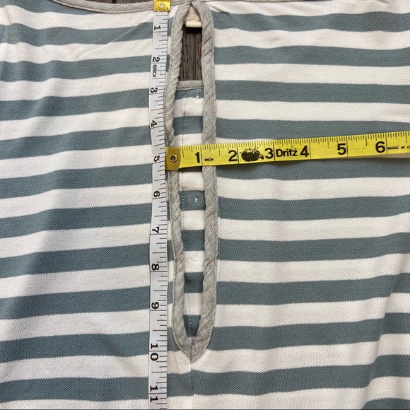 Hem & Thread Decorative Button Stripe Tank Top Size L - Picture 8 of 8